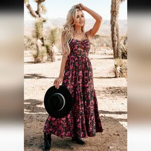 NWT Anna Grace Women's Floral Print Maxi Dress Size Small